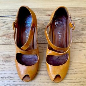 Jeffrey Campbell heel